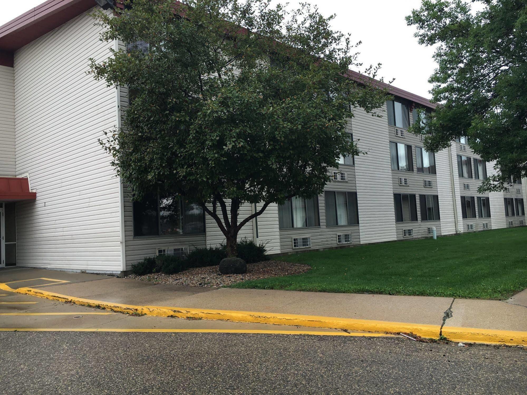 Med City Inn & Suites Rochester Mayo Clinic Area Eksteriør billede