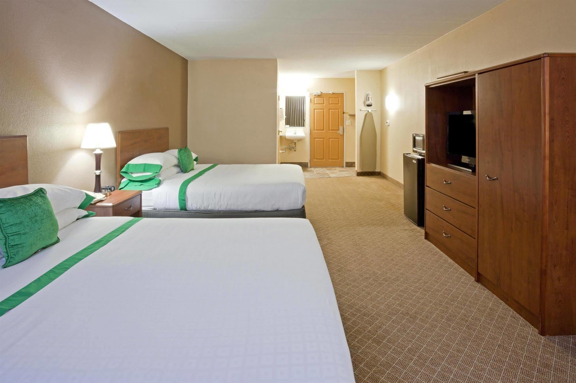 Med City Inn & Suites Rochester Mayo Clinic Area Eksteriør billede
