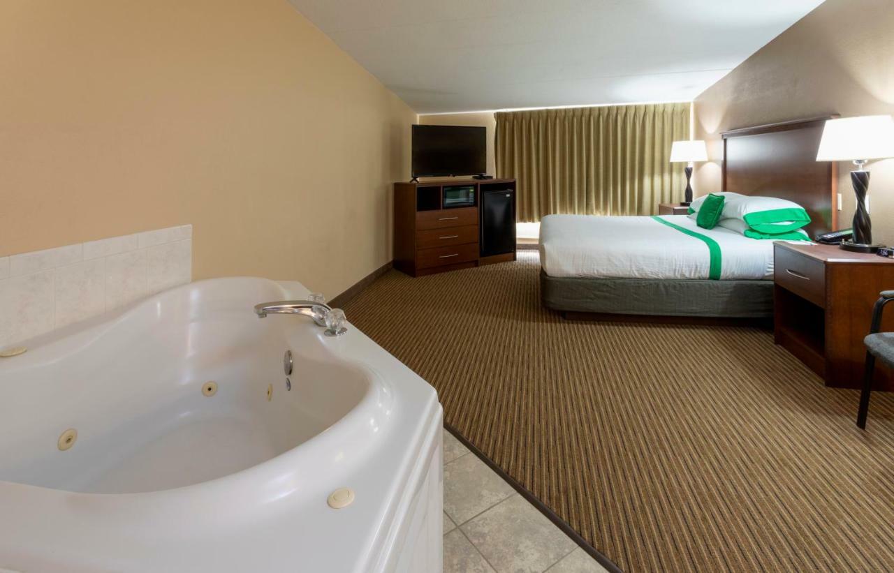 Med City Inn & Suites Rochester Mayo Clinic Area Eksteriør billede